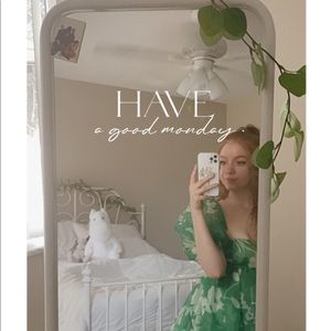 Meet your Posher, Destiny